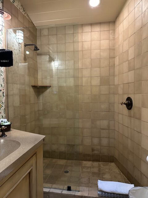 The Cottages of Napa Valley, beautiful shower with heated floors